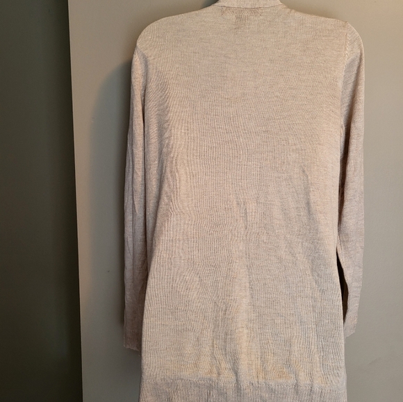 NEW 89th & Madison Cardigan Size medium - Picture 2 of 5